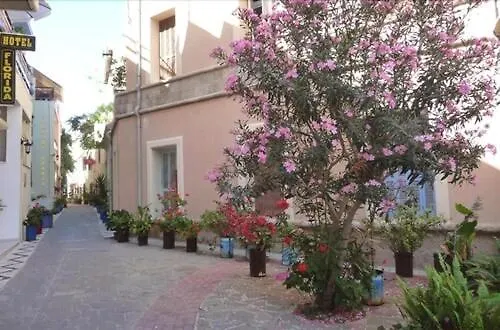 Tete A Tete - Luxury Apartment Rhodes City