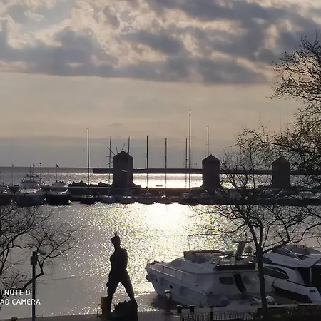 公寓 Tete A Tete - Luxury Rhodes City