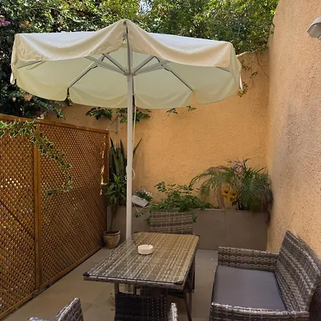 Tete A Tete - Luxury Apartman Rhodes City