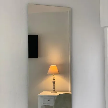 Tête à Tête - Luxury Rhodes City