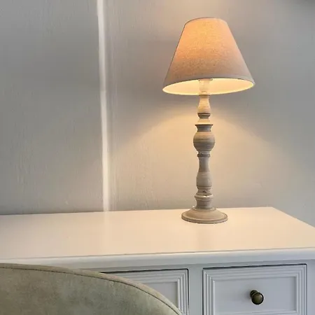 Tête à Tête - Luxury Rhodes City